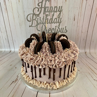 8" Decadent Oreo Cake