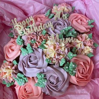 14 Cupcake Bouquet For 70th
