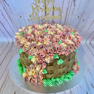Mariama's Basket Cake