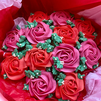 12 Rose Bouquet