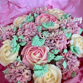 14 Cupcake Bouquet