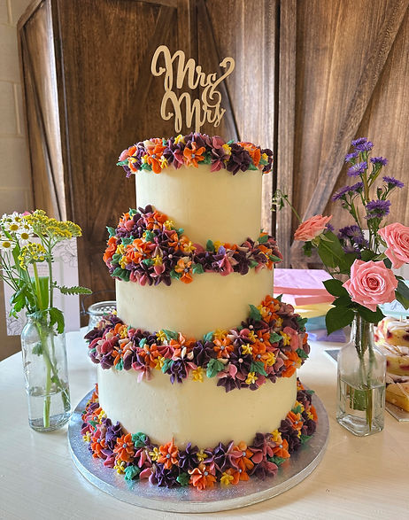 Matt & Leah's Wedding Cake.jpg
