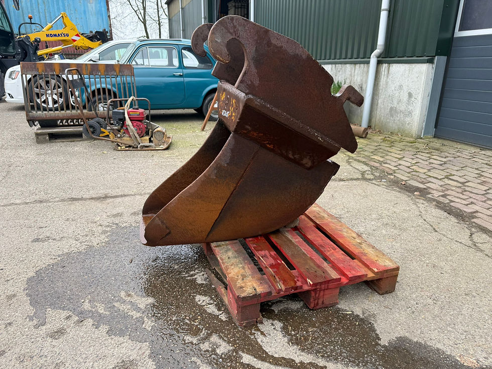 Thumbnail: Small digging bucket