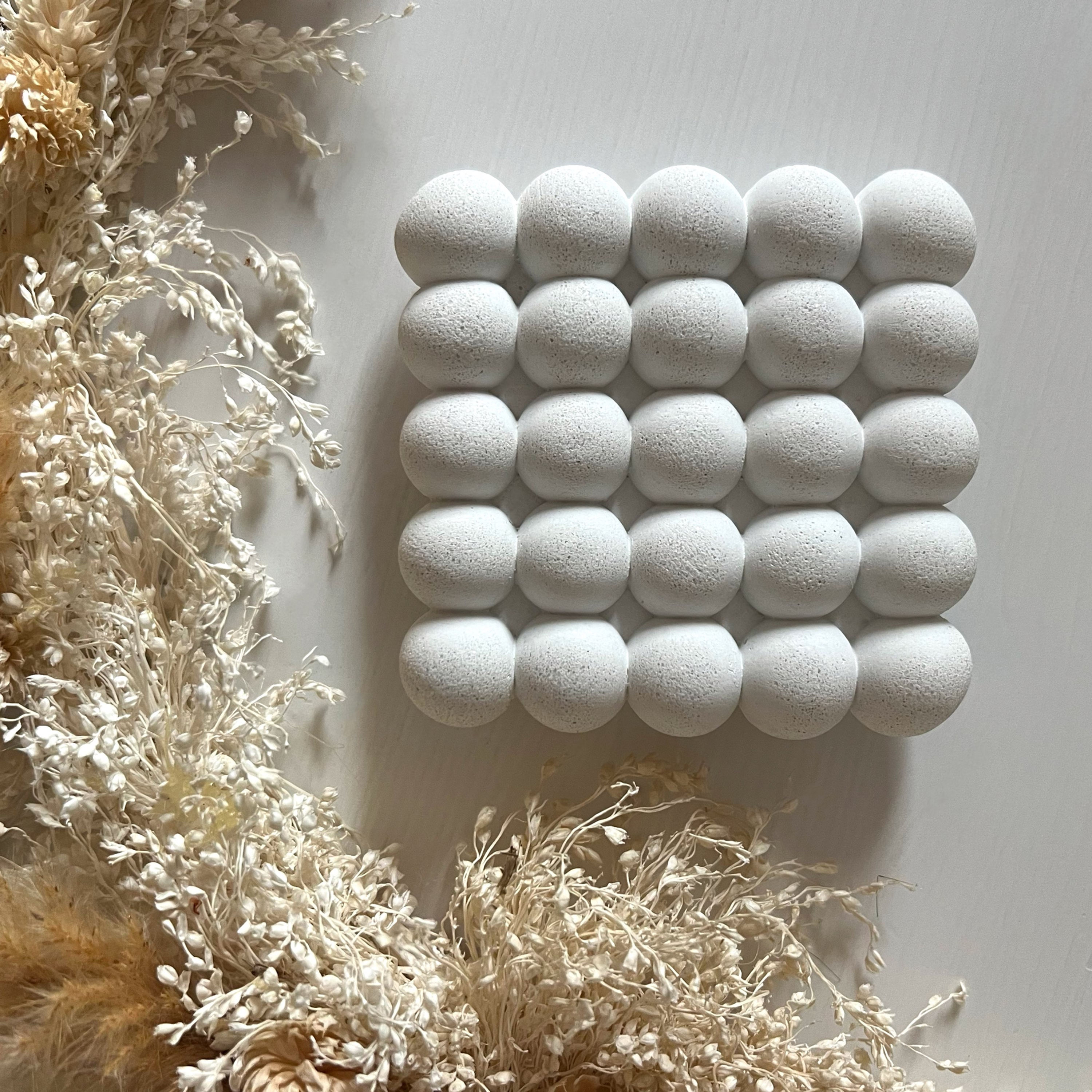 Dessous de forme carrée à bulles