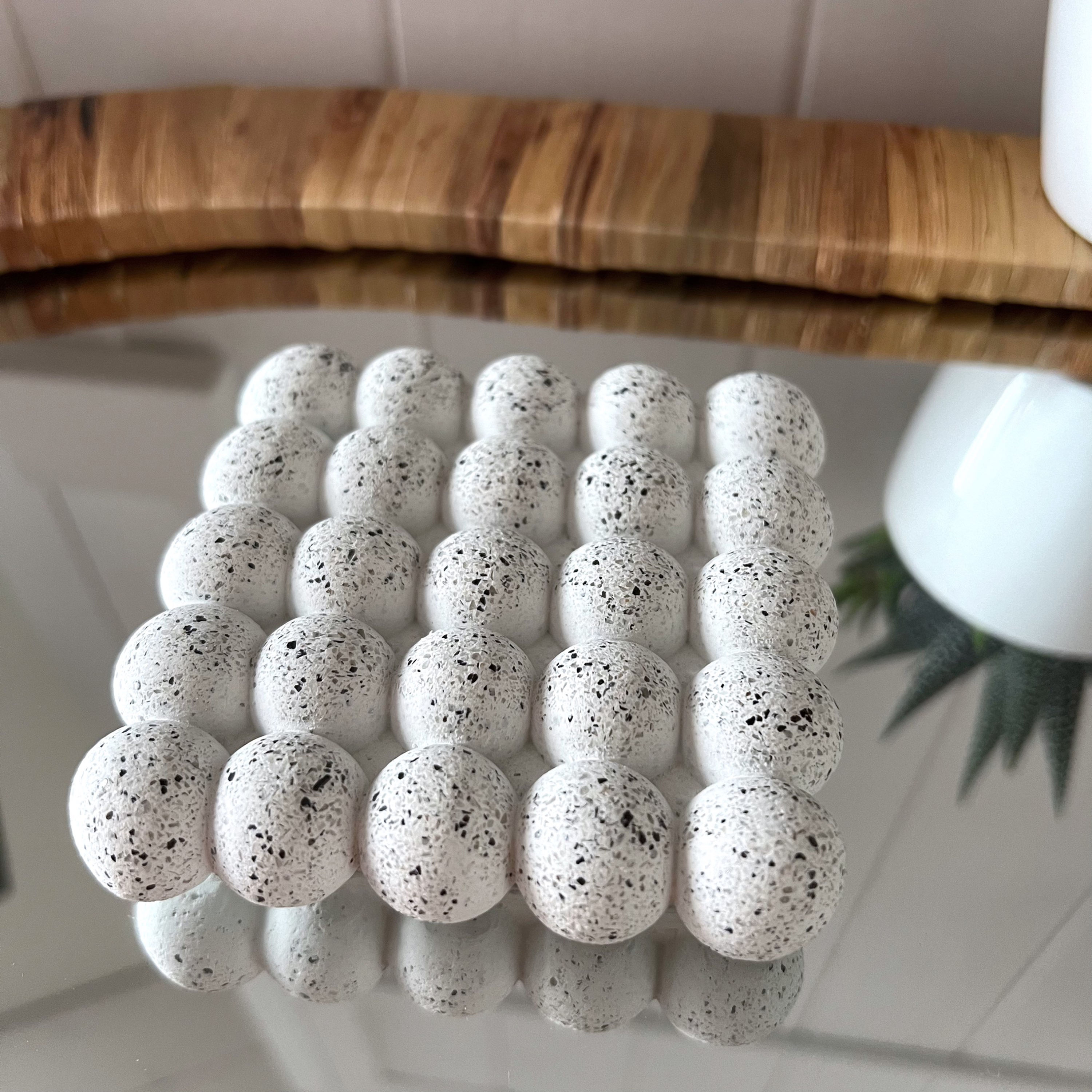 Dessous de forme carrée à bulles