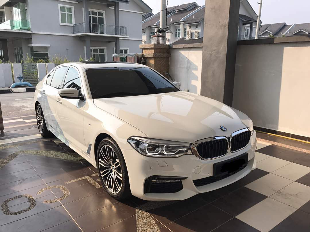 BMW G10