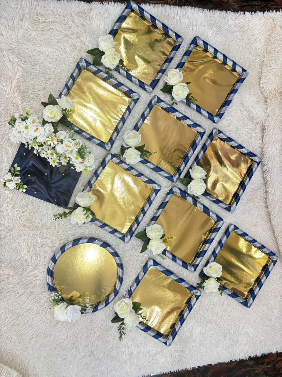 Thumbnail: engagement tray, decorated tray