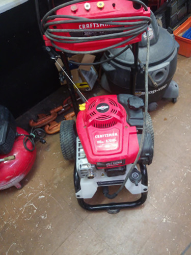 Craftsman 3000 PSI pressure washer | Southport Thrift Sho
