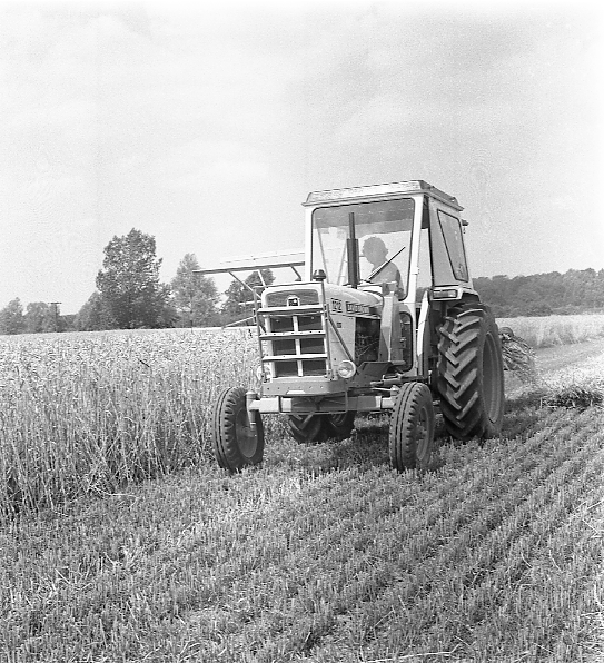 Tractor Photo 60946
