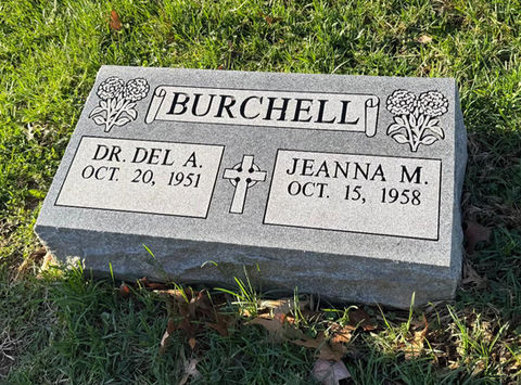 Marker 21 (Burchell) 24x12x8 Grey Granite Gray Granite Bevel Marker
