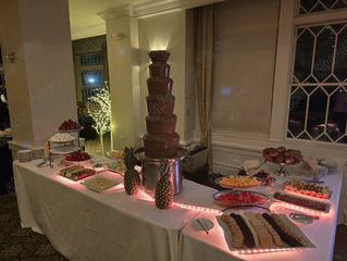 Chocolate fondue fountain discount