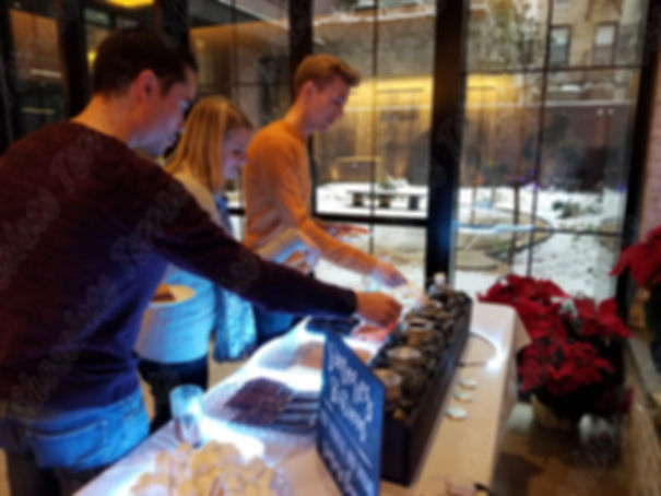 «S'mores-mini up to 30 guests start $299.99»