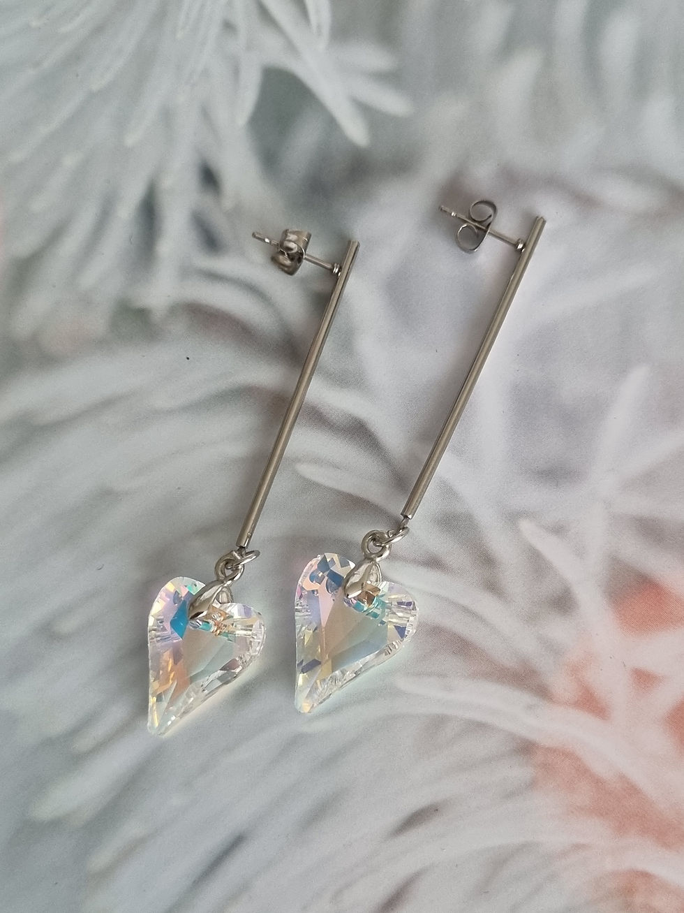 Thumbnail: "Heart" earrings.