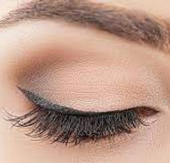 APOSTE EM TONS CLAROS PARA OLHOS PEQUENOS.jpg