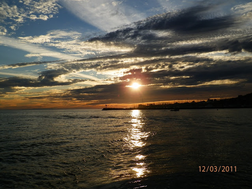 A glorious sunset over the Pacific and La Jolla shores coast