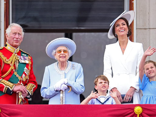 Salute to the euduring Queen Elizabeth II, from a loyal American fan