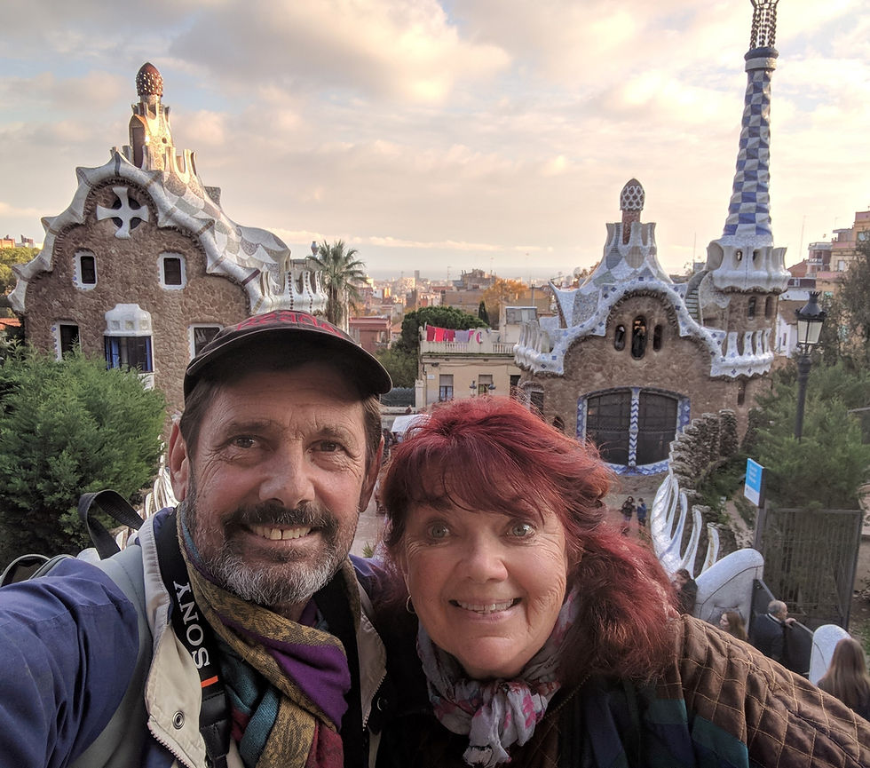 Travel bloggers Keller and Cookie at Guell Park
