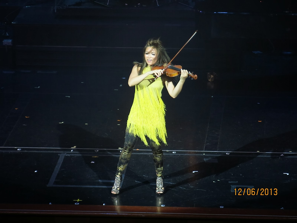 Violinist dazzles her audiences with classical, jazz tunes.