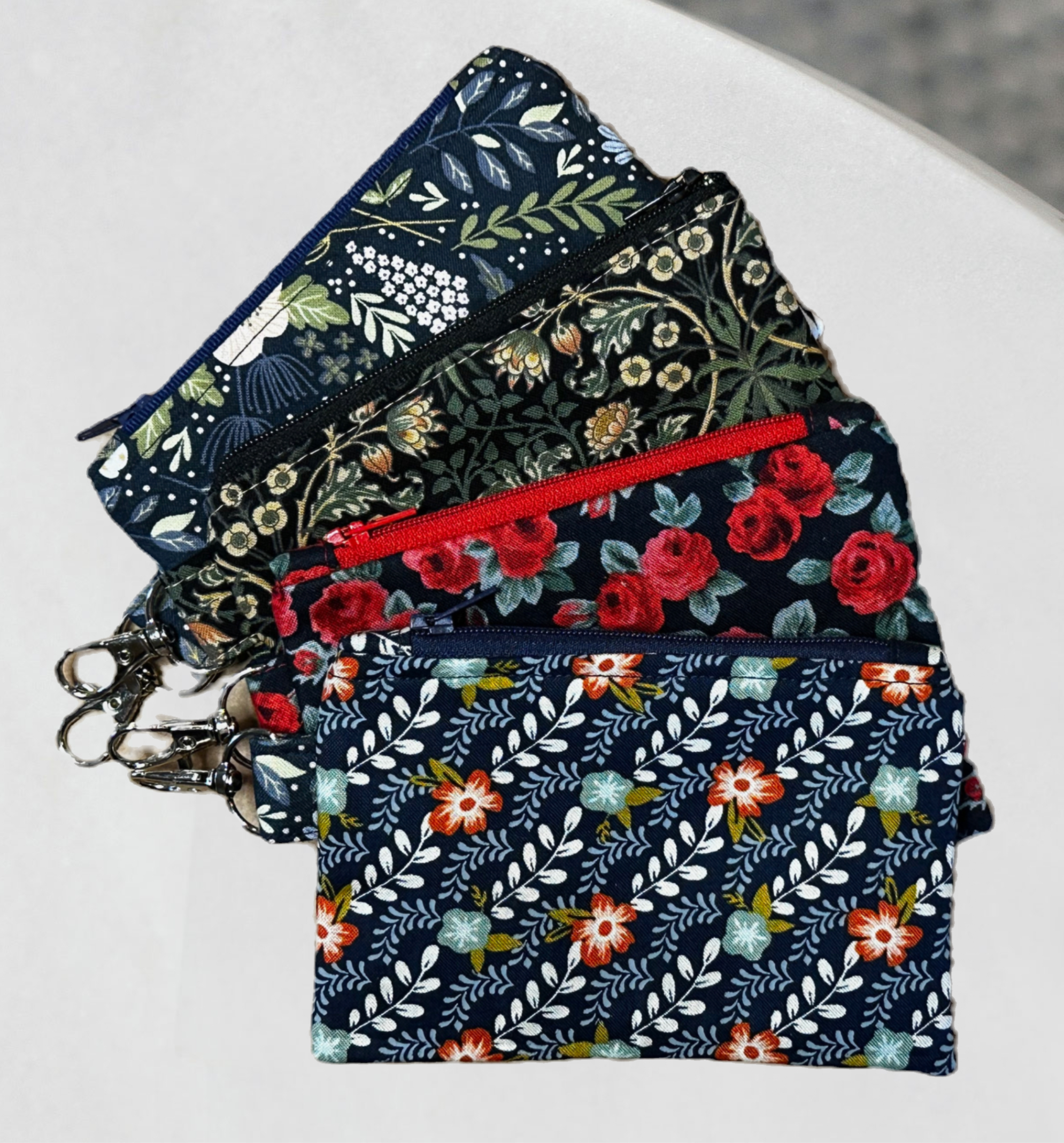 Daisy Coin Purse with D-ring, beautiful prints, fits creditcards, cash, and more