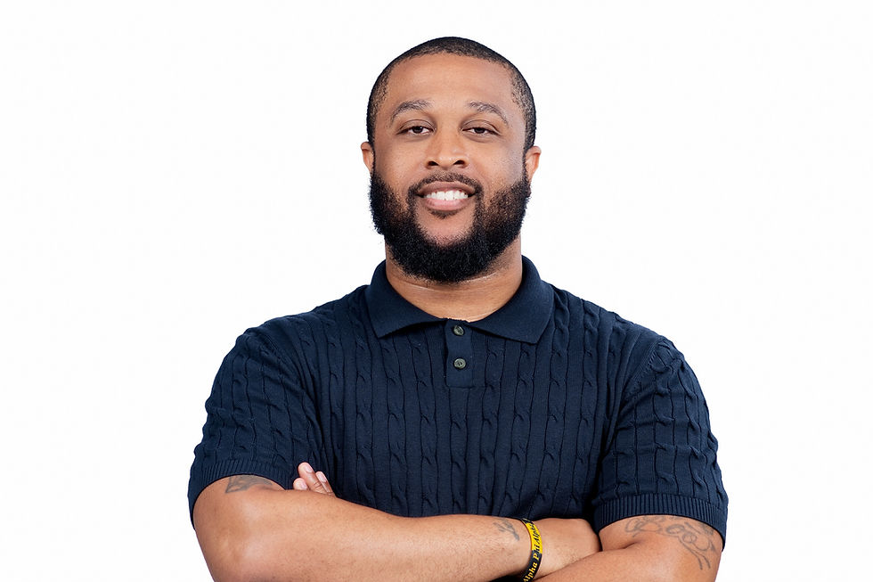 DM_headshot_professional_26_2.JPG