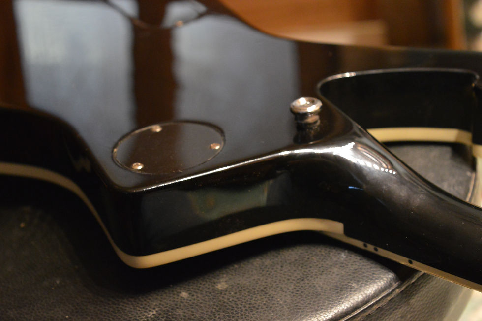 Thumbnail: Iceman 8 String Electric Mandolin Solid Body eMando