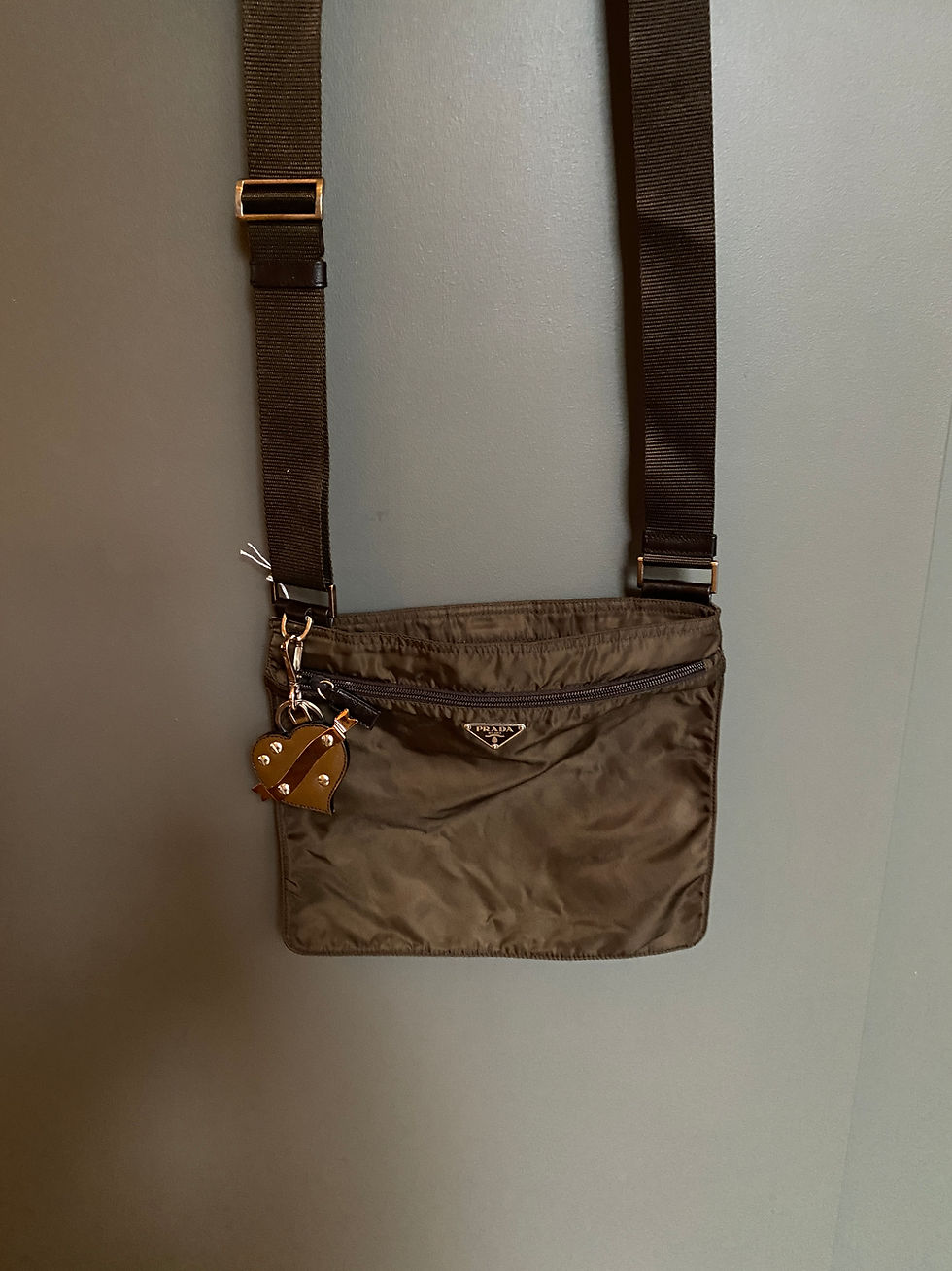 Thumbnail: PRADA Nylon schoudertasje