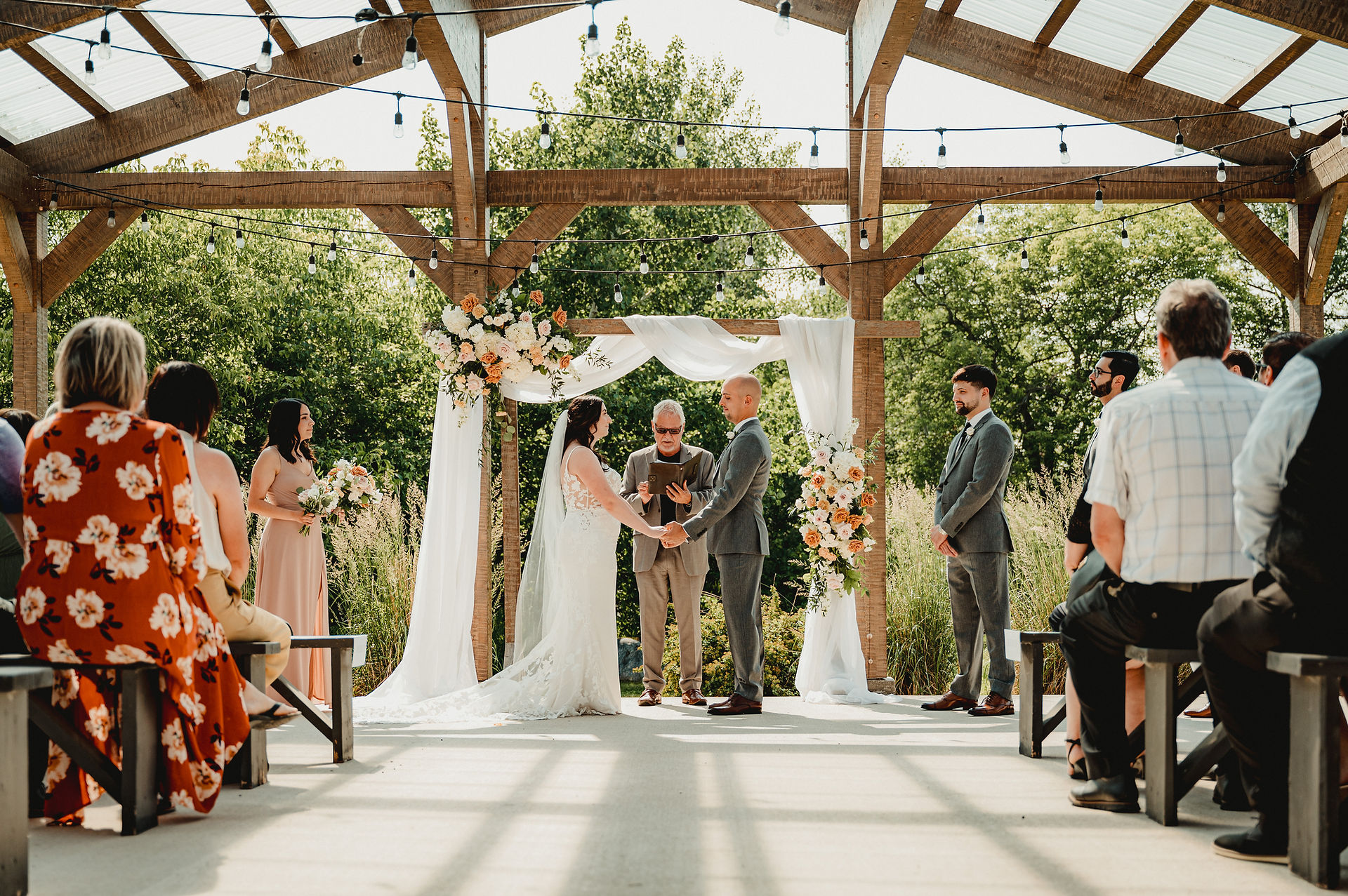 Stunning Hawthorn Estates Wedding