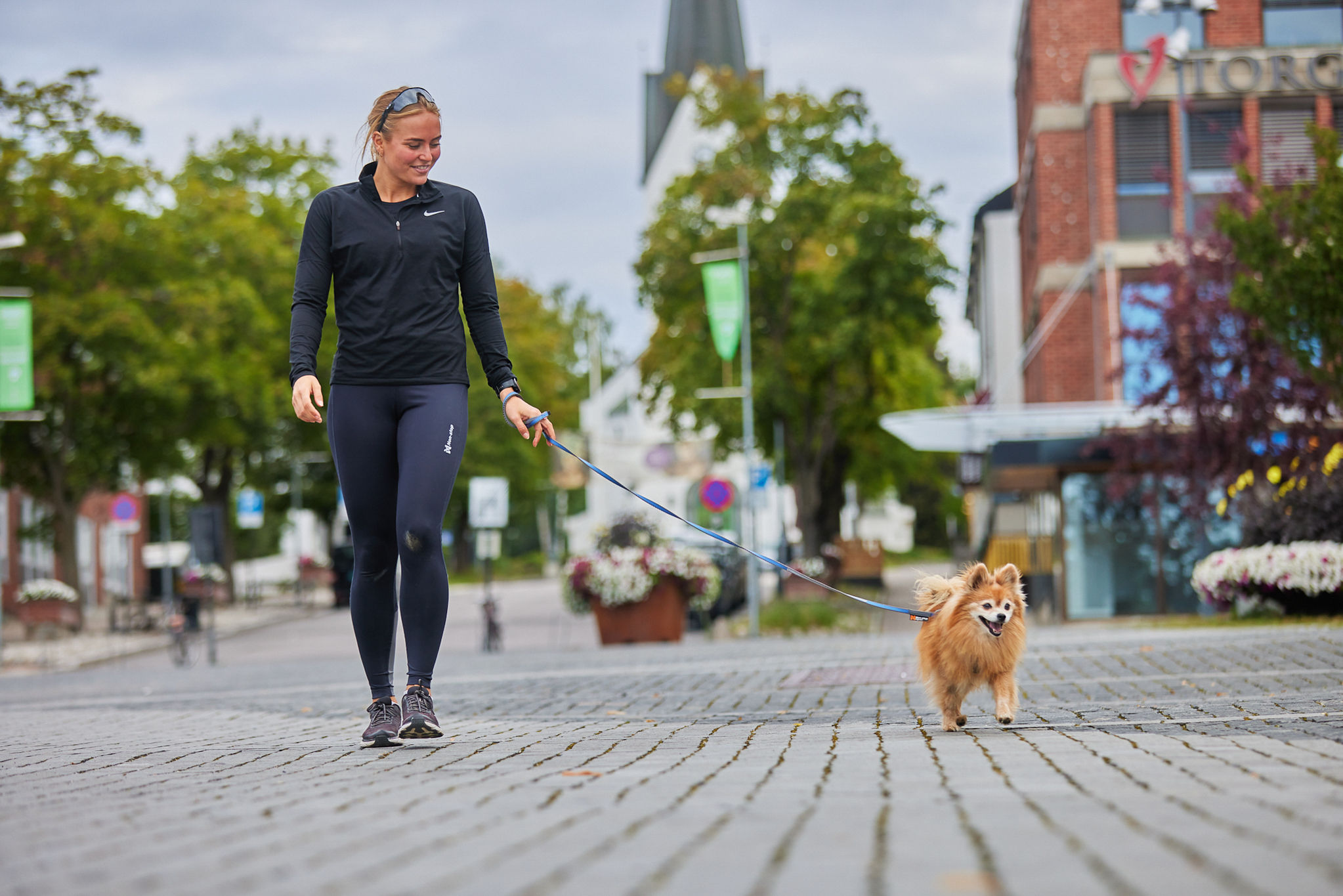 Move Leash