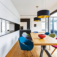 12-melis-einfamilienhaus-mils-tisch.jpg