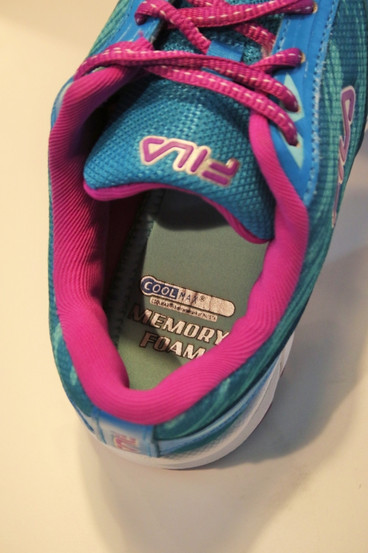 FILA, Coolmax, Memory Foam, 運動鞋, 功能性, 時尚