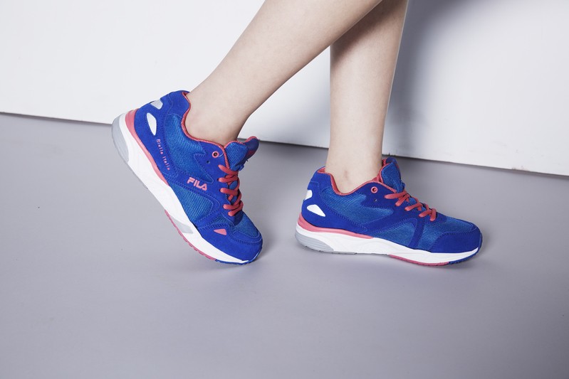 FILA, Hightlands, 高原鞋款, 女性, 舒適度, 實用性, 時尚元素, 厚底鞋, 足部支撐