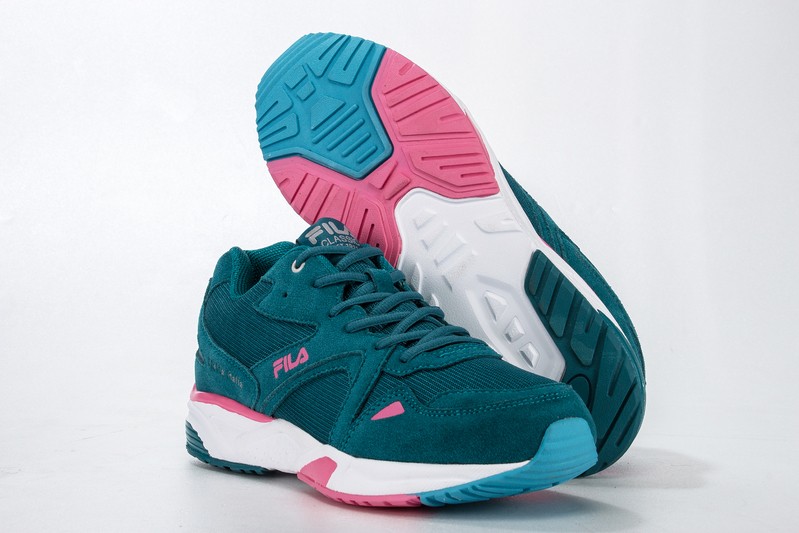 FILA, Hightlands, 高原鞋款, 女性, 舒適度, 實用性, 時尚元素, 厚底鞋, 足部支撐