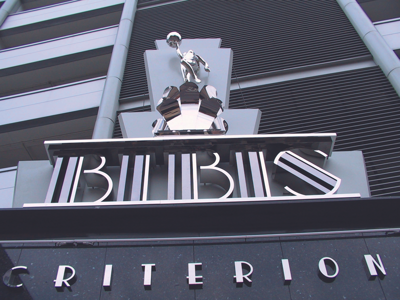 BIBIS fascia signage