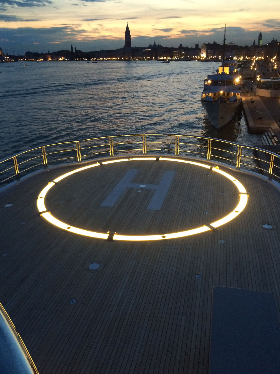 Yacht Deck illumination solutions - Applelec Lighting