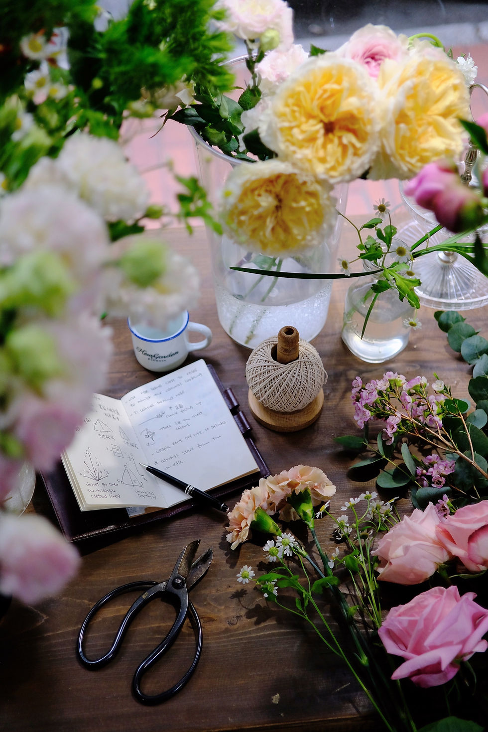 Seasonal bouquets Kew Garden Flowers Hong Kong online order