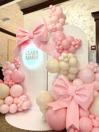 Decor cu baloane tip  foto corner, tema: fundite