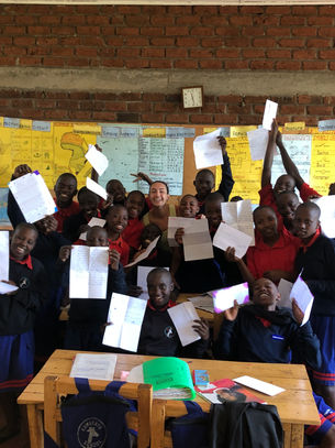 Intercambio de Cartas: conectando culturas entre Albacete y Uganda