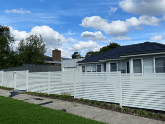 Horizontal Front Fencing and Automatic Gate System Installation Contractor in Melbourne
