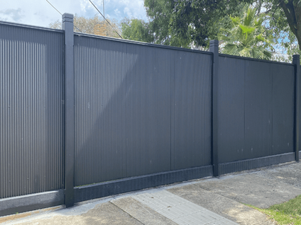 colorbond fencing-min.png