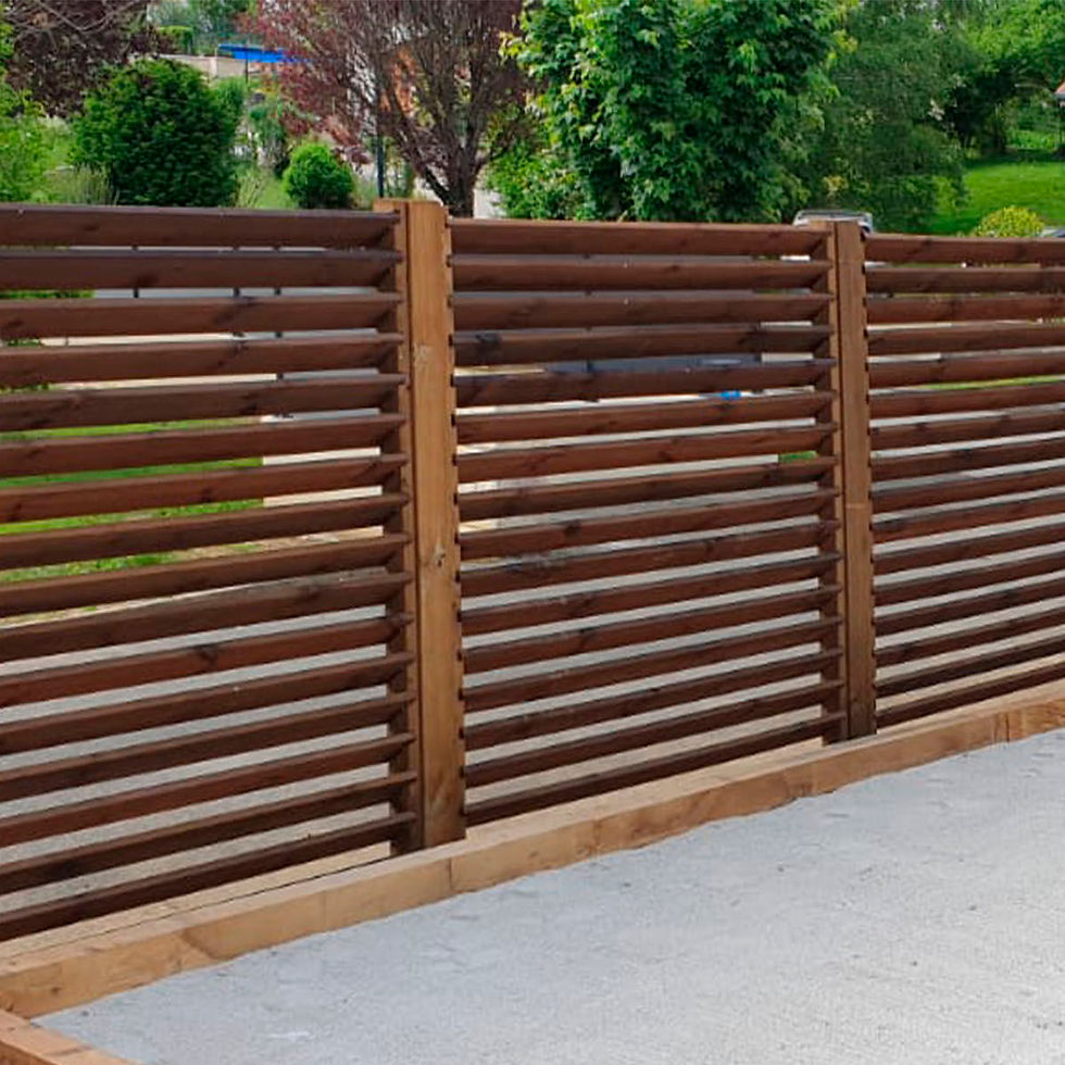 Louvered fencing