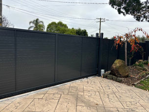 Automated Sliding Gates for Upscale Homes in Malvern