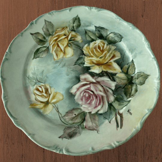 Pintura em porcelana – Yone Passaglia Gomes de Matos