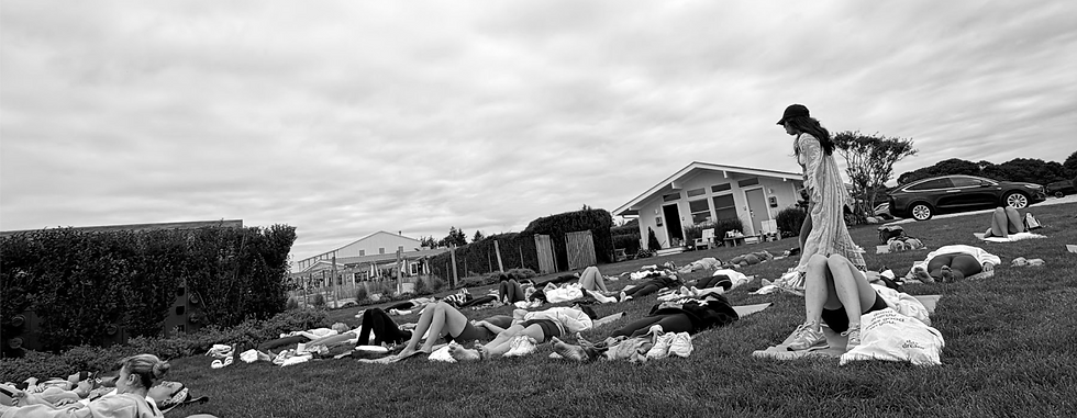 Outdoor group breathwork class