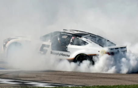 Reddick Breaks Two-Race Losing Streak