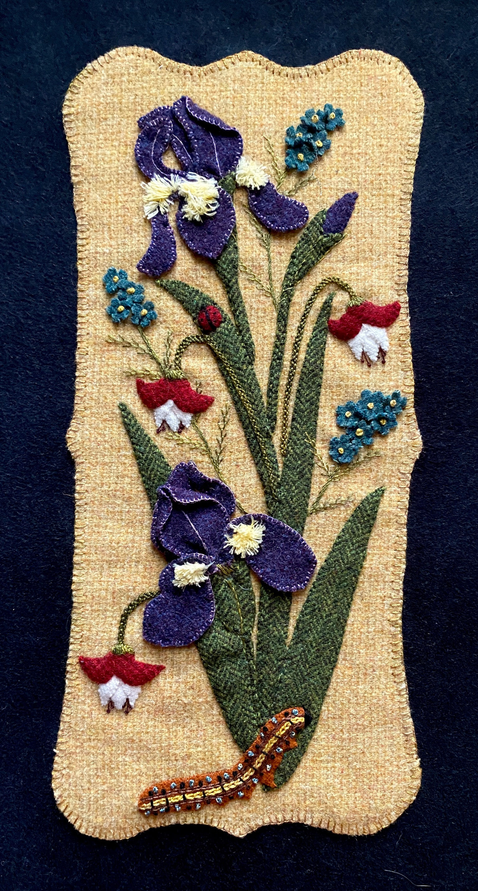 Irises: A Les Fleurs d'Anne Digital Pattern