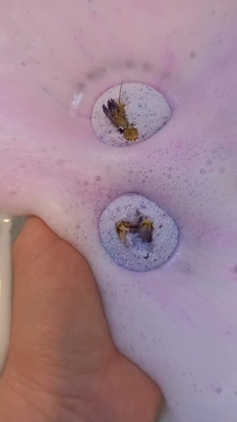 Thumbnail: Sleepy Head Lavender Bath Bombs (4x30g)