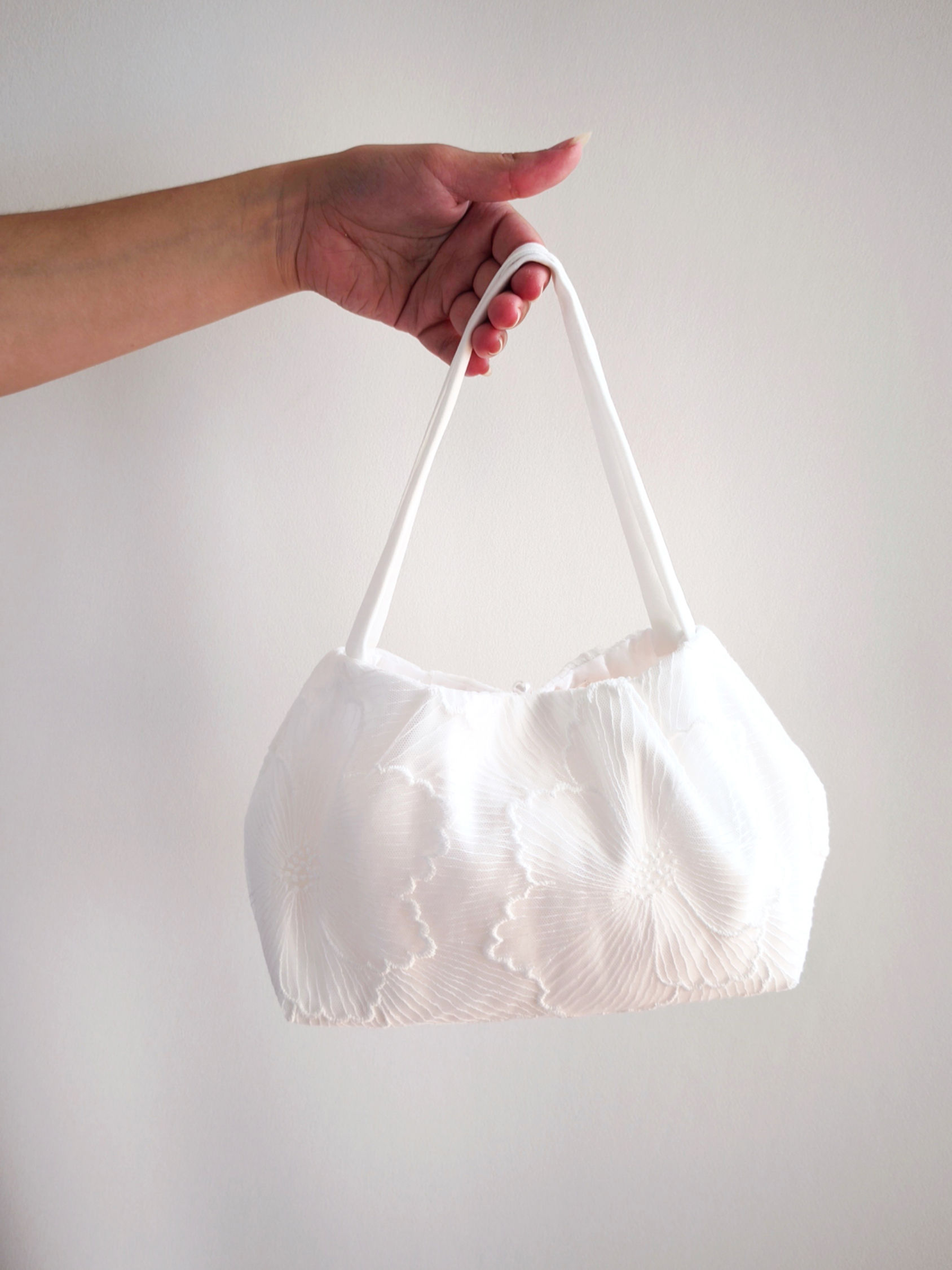 Sac mariage ivoire dentelle de Calais