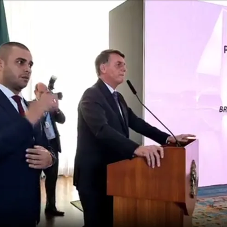 Parecer do MPE que pede Bolsonaro inelegível