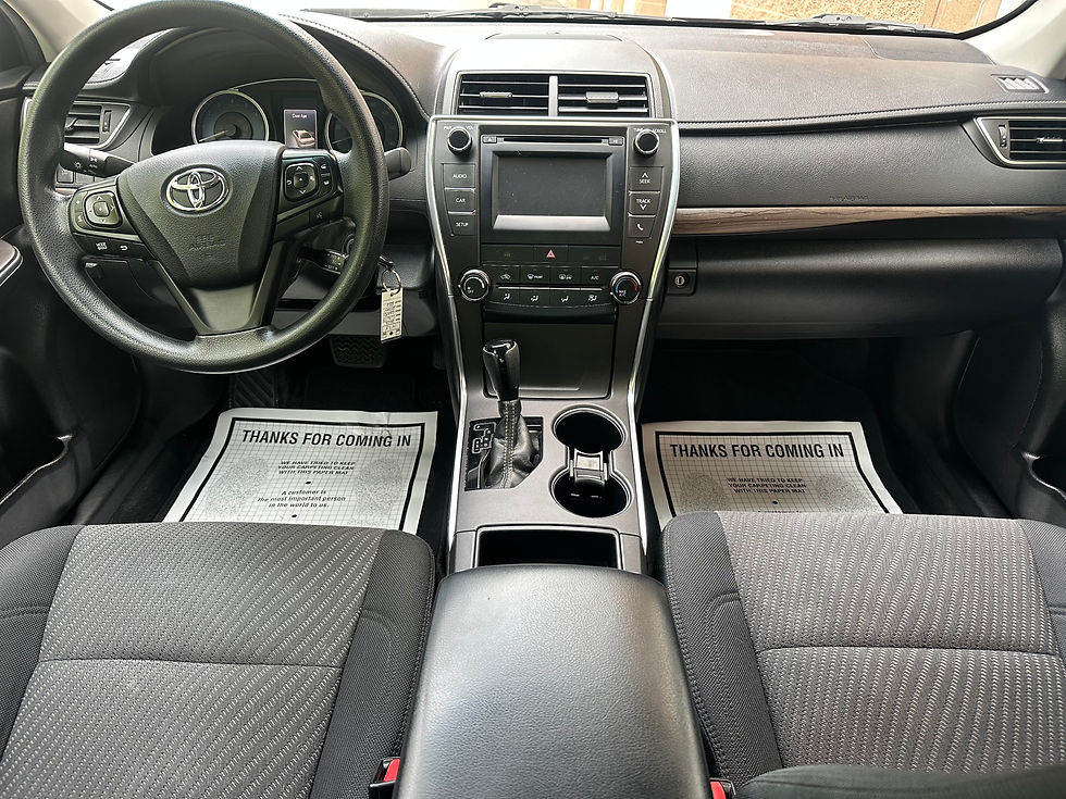 Thumbnail: 2016 Toyota Camry LE
