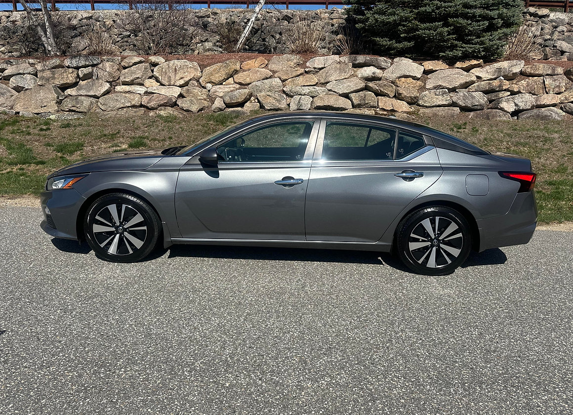 2021 Nissan Altima SV - Photo 5